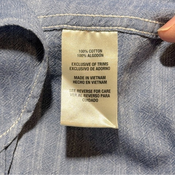 🌻Woolrich Chambray Shirt Men’s Size XXLarge Button Down Cotton SS Blue - Picture 6 of 7